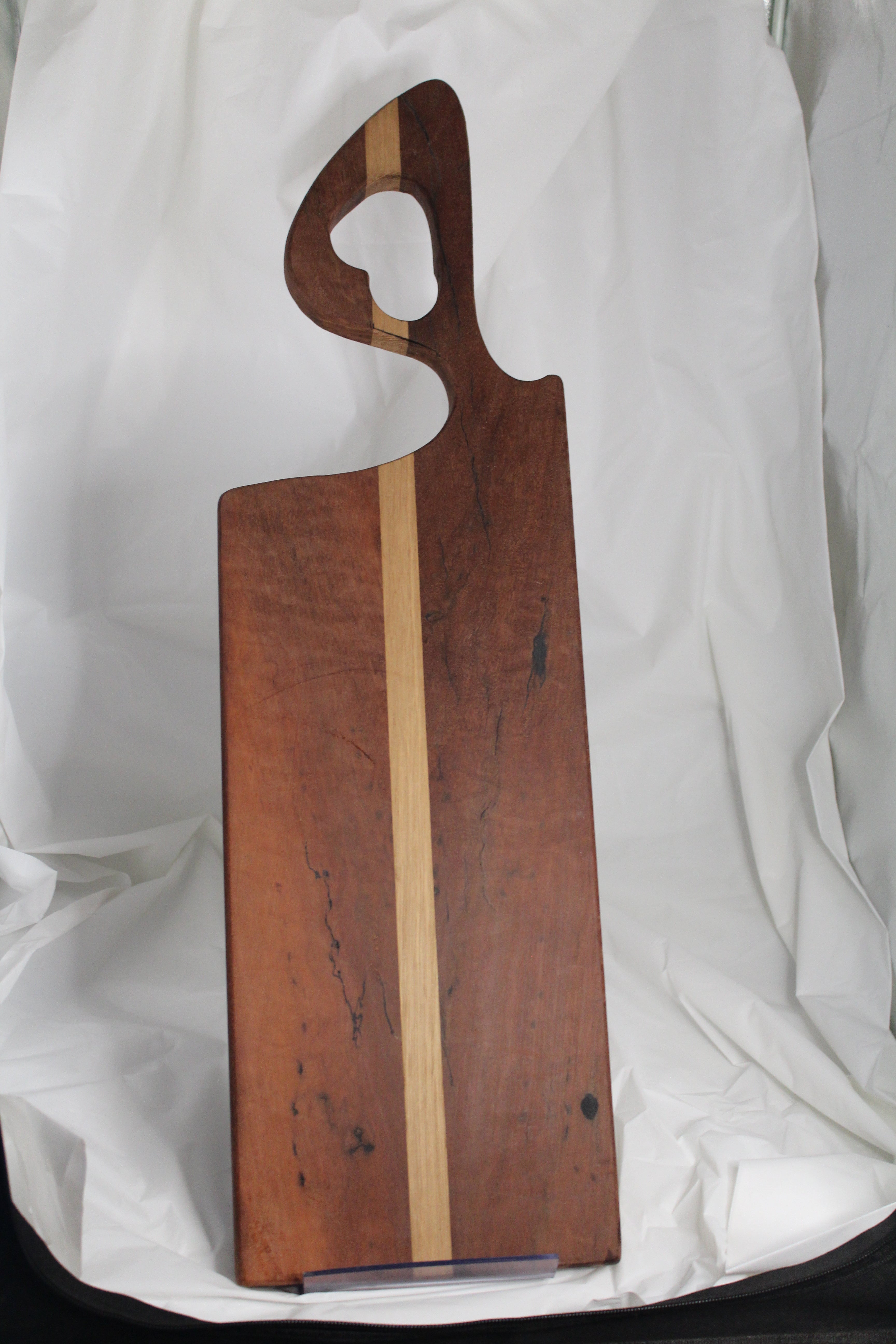 Handcrafted Redgum & Oak Serving Board – Artisan Timber Elegance